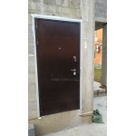 Входная дверь Термо 20 бетон светлый зеркальные вставки
